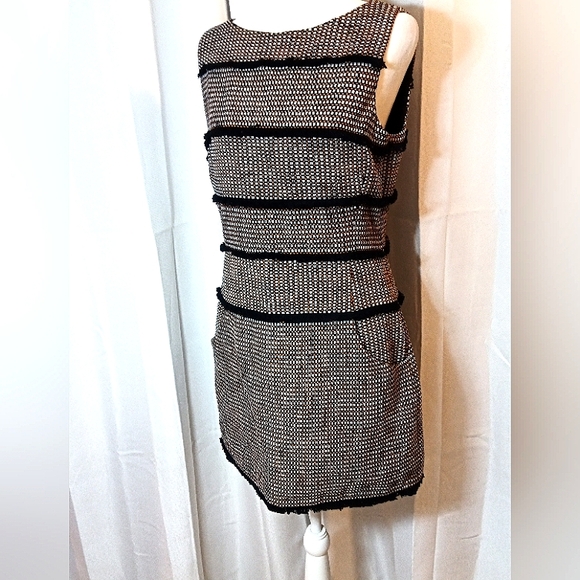 Karen Millen Dresses & Skirts - Karen Millen tweed dress black, orange, and white